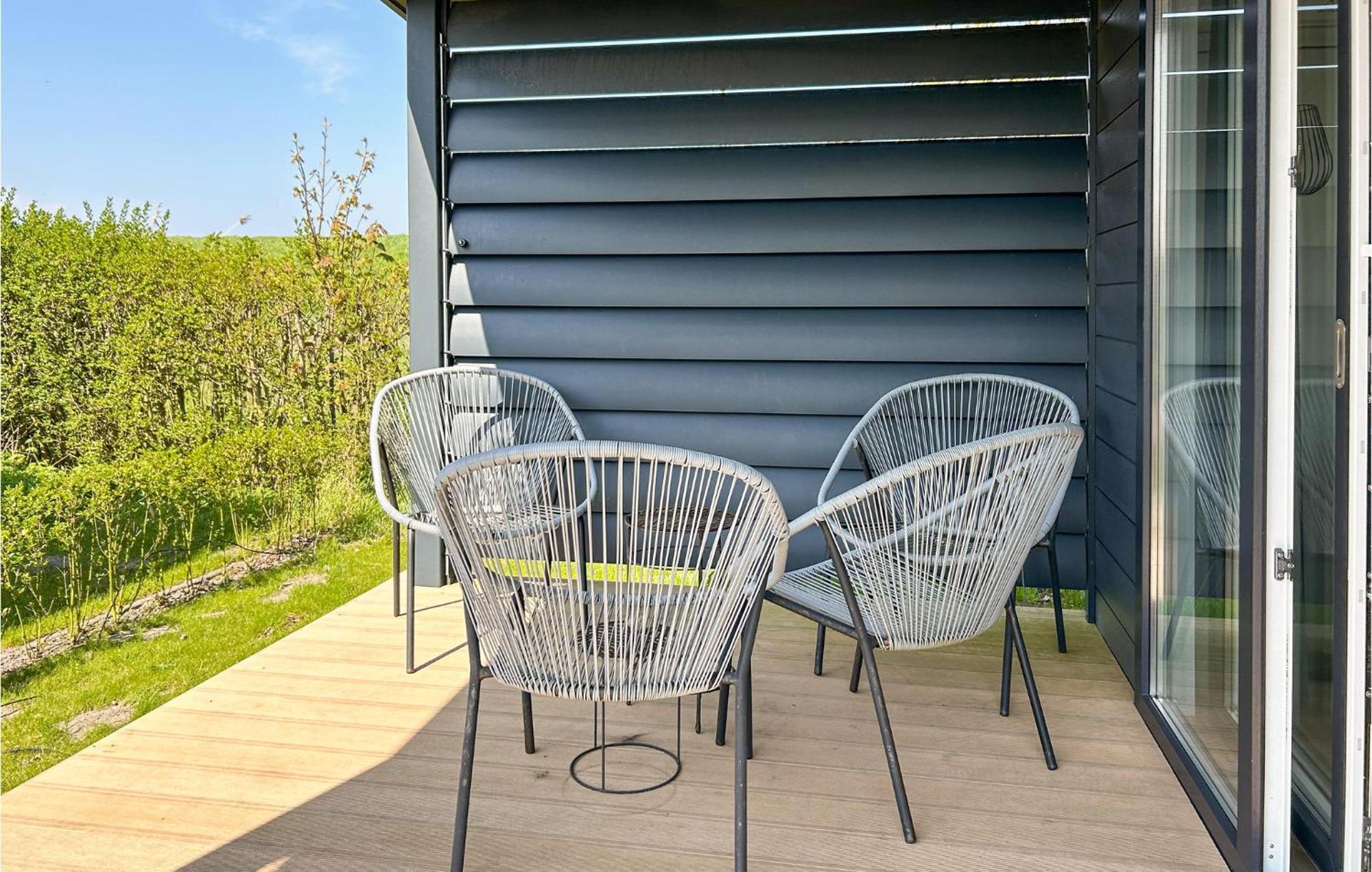 Vakantiehuis 2 Bedroom Beautiful In Scherpenisse